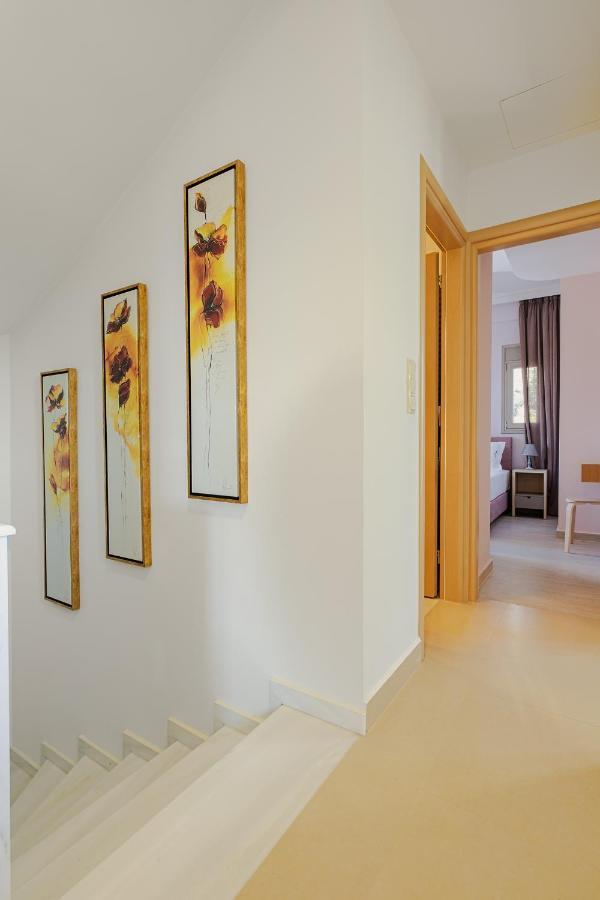 Cypress Village - Lux Villa 5' From Beach Daratsos Exterior photo